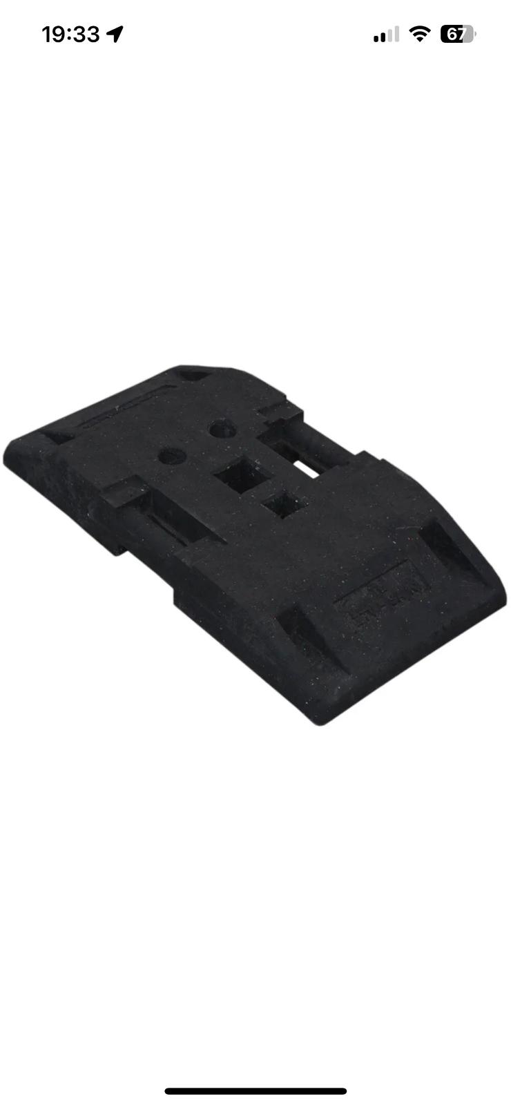 d1dfed00-d1a4-4266-84b0-0f9888e30496